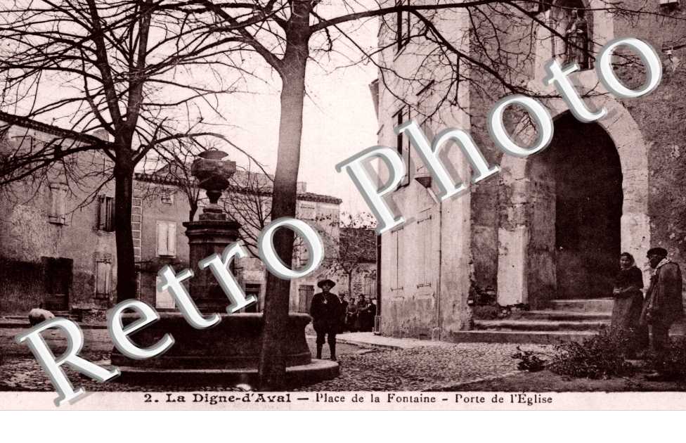 place de la fontaine Porte de l'eglise