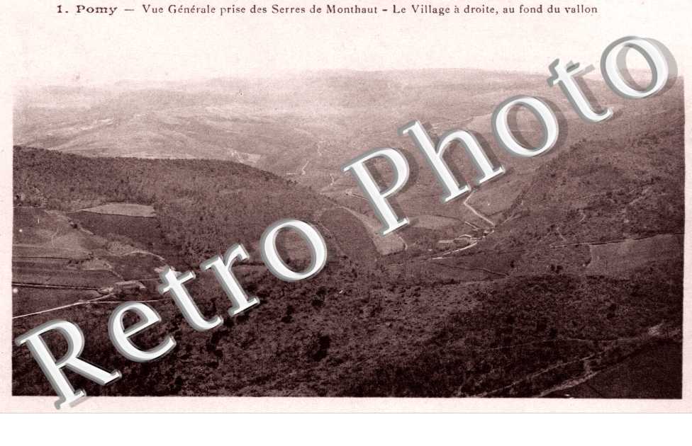 vue generale prise des Serres de Monthaut Le village a droite, au fond du vallon