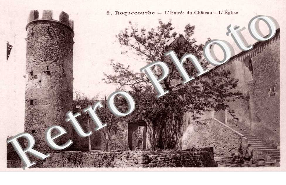 l'entree du chateau l'eglise