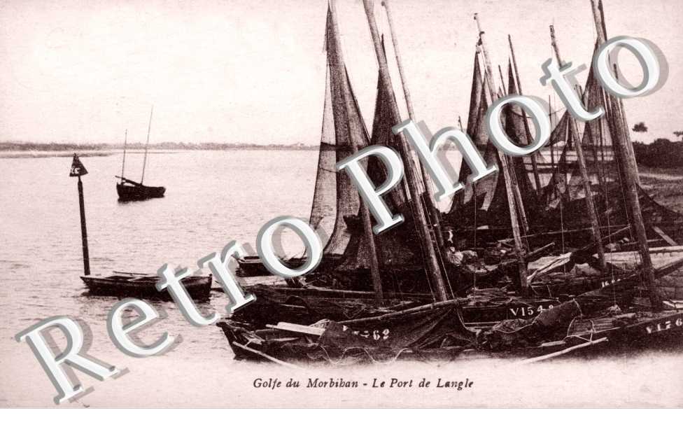 Golfe du Morbihan  Le port de Langle