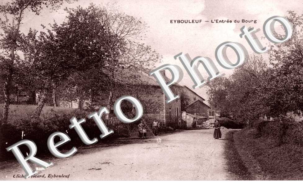 l'entree du bourg