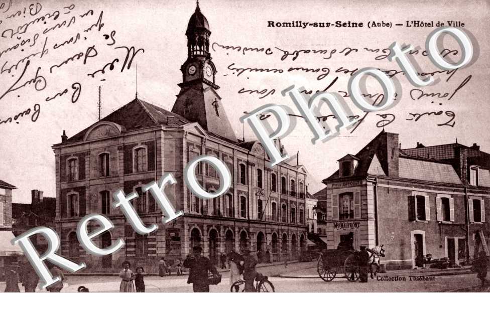 L'Hotel de Ville