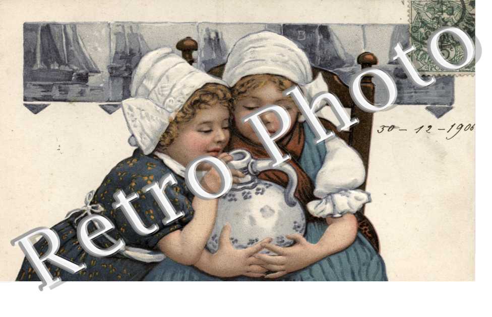 Enfants  et Poterie