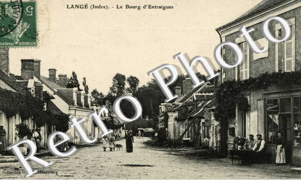 le Bourg d'Entraigues