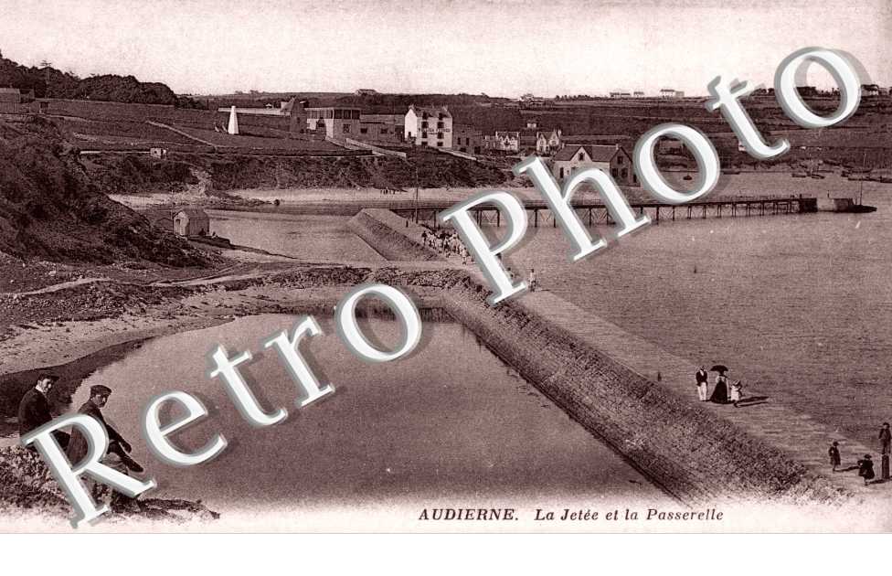 La jetee et la passerelle