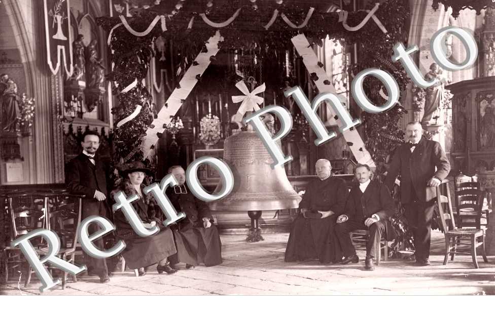 Souvenir d'un Beau Jour-  Bapteme de la cloche Julie-Lucie-Charlotte  Ennevelin 22 octobre 1922