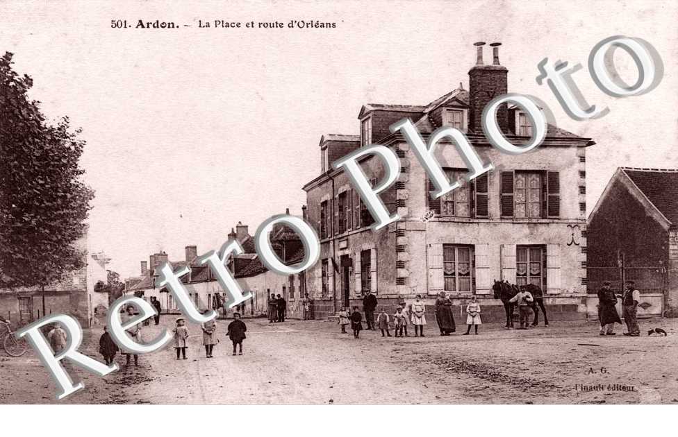La Place et Route d'Orleans