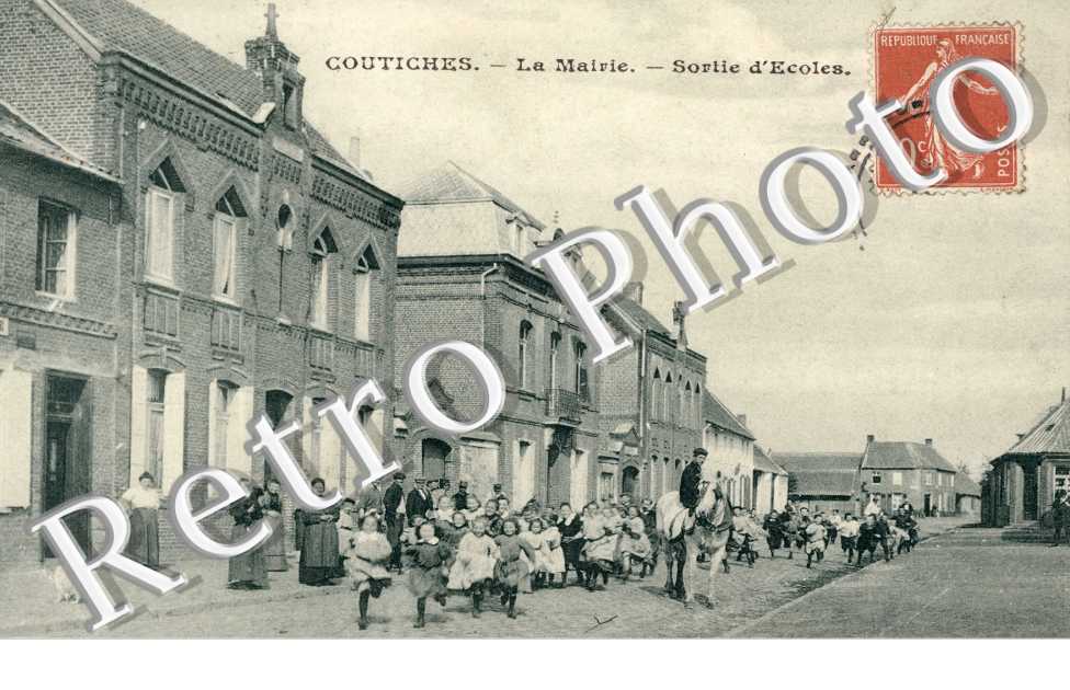 La Mairie - Sortie d'Ecoles
