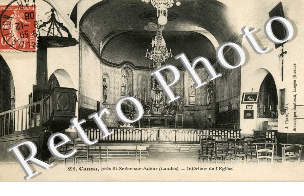 Interieur de l'eglise