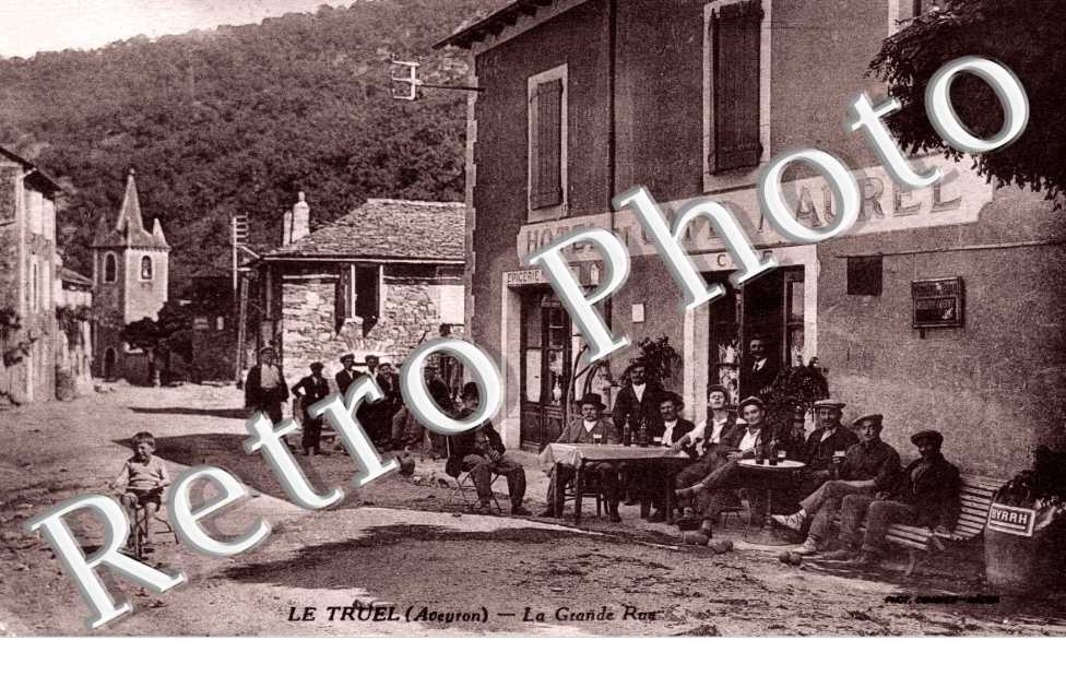 la grande rue Hotel et cafe MAUREL