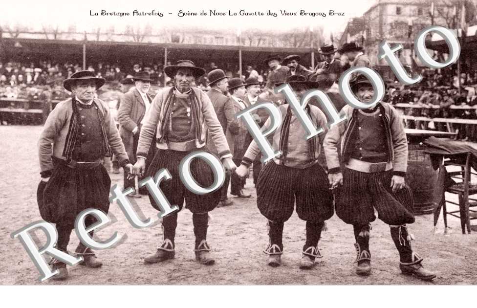 Scene de Noce La Gavotte des Vieux Bragous Braz