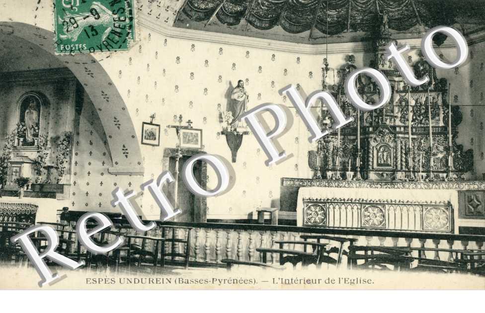 Interieur de l'eglise