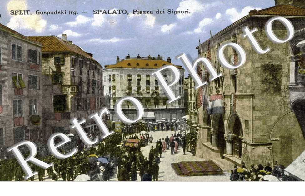 Splalato, Piazza dei Signori