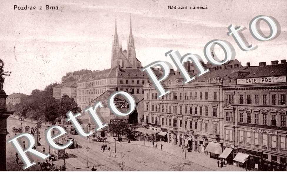 Nadrazni namesti