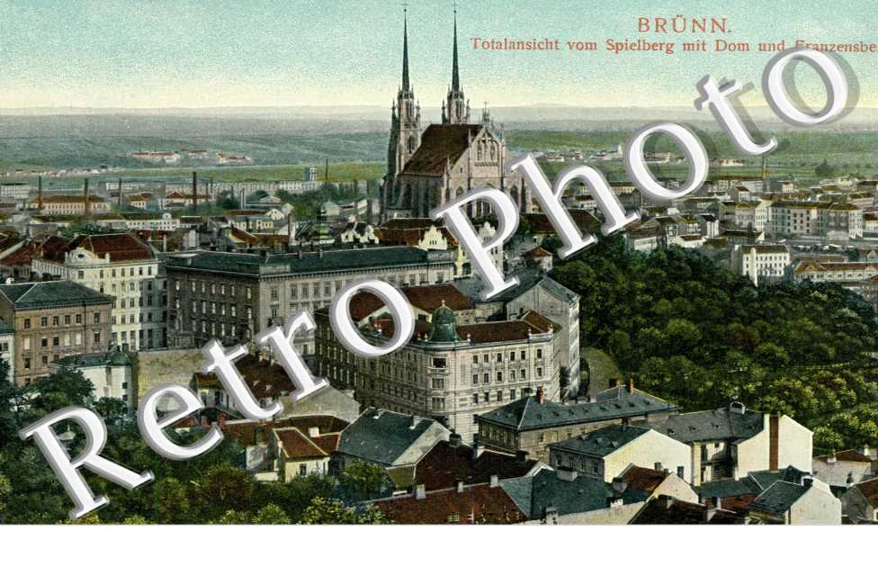 Totalansicht vom Spielberg mit Dom und Franzensberg