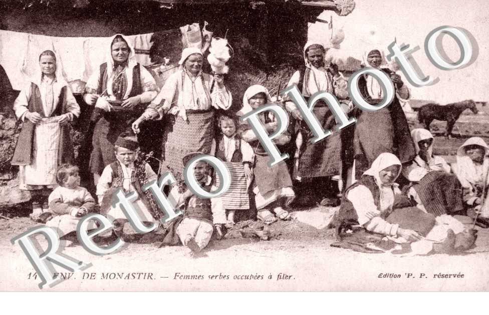 Femmes serbes occupees a Filer, Monastir