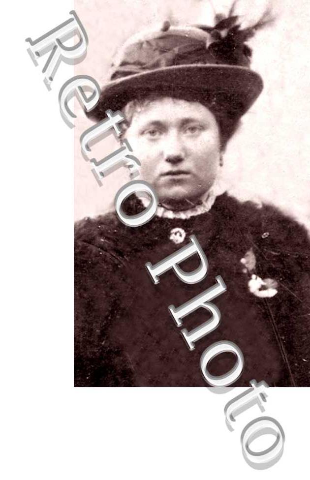 Femme au chapeau