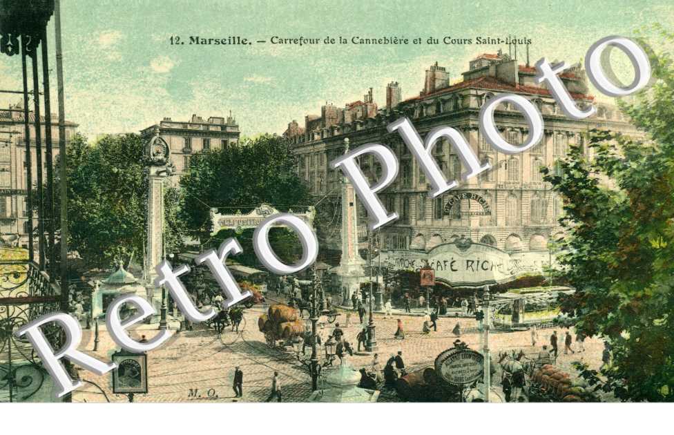 Carrefour de la Cannebiere et du Cours Saint-Louis
