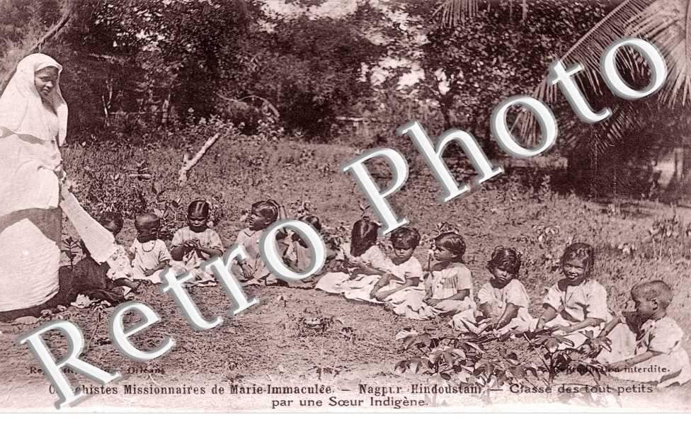 Catechistes Missionnaires de Marie Immaculee, La Classe par une Soeur indigene