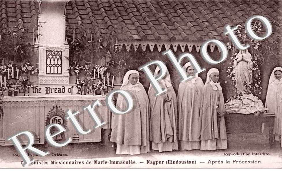 Catechistes Missionnaires de Marie Immaculee, Apres la Procession