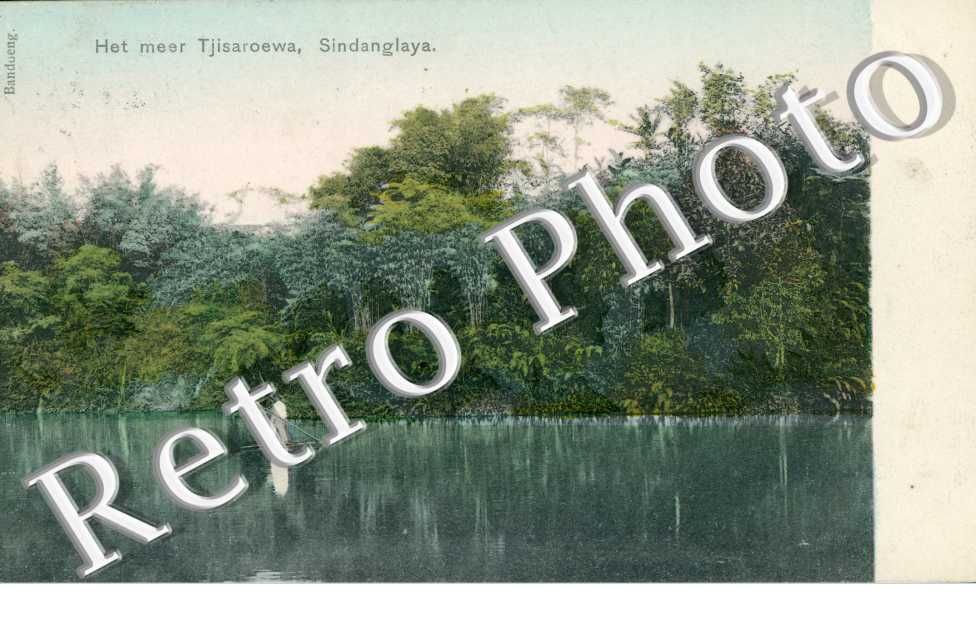 Het meer Tjisaroewa