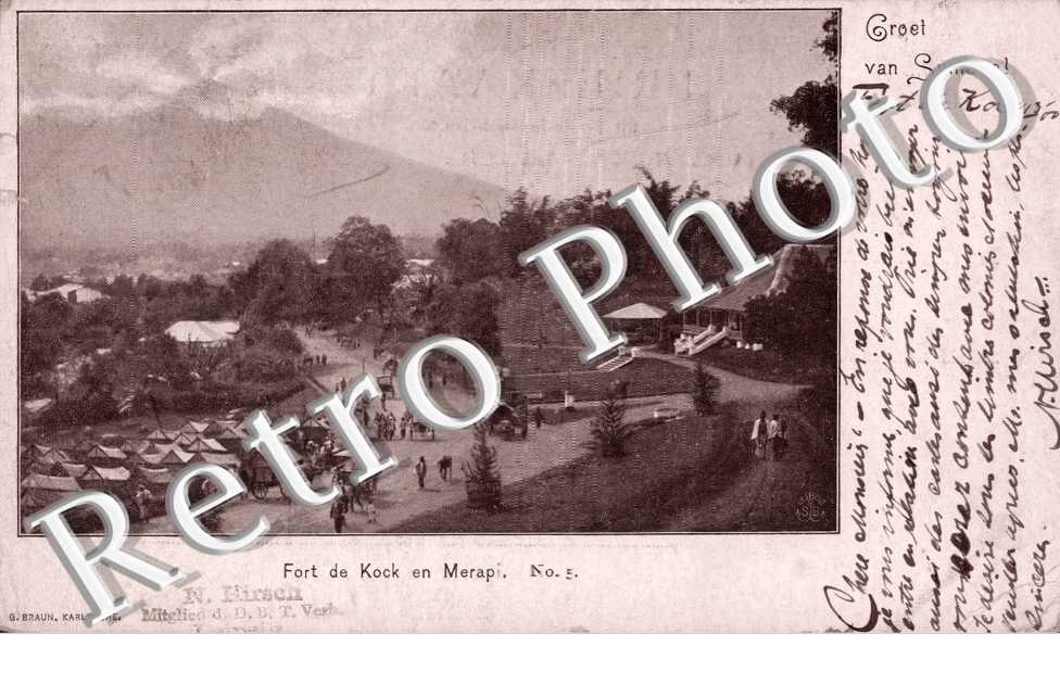 Fort de Kock en Merapi