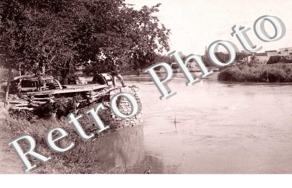 ( vue au bord de l'eau)
