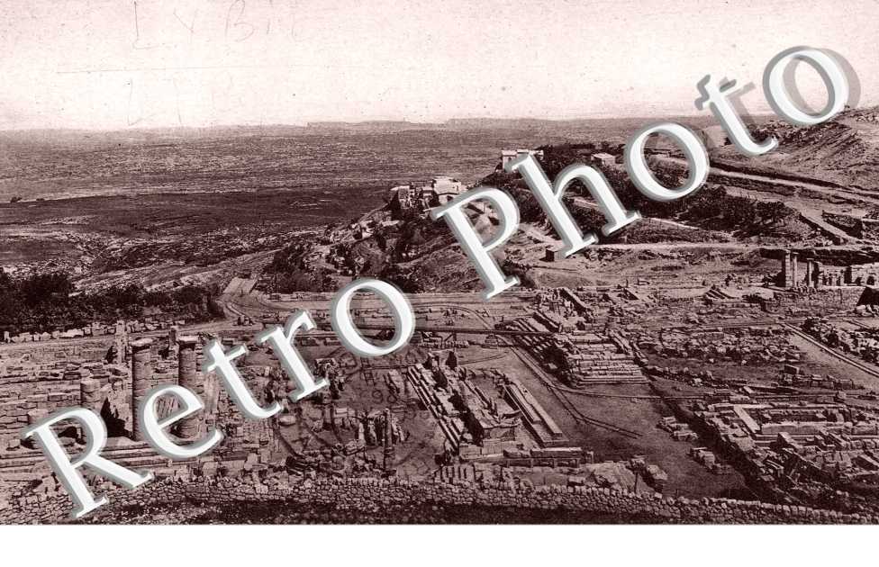 La Zona degli attari nel Santuari di Apollo