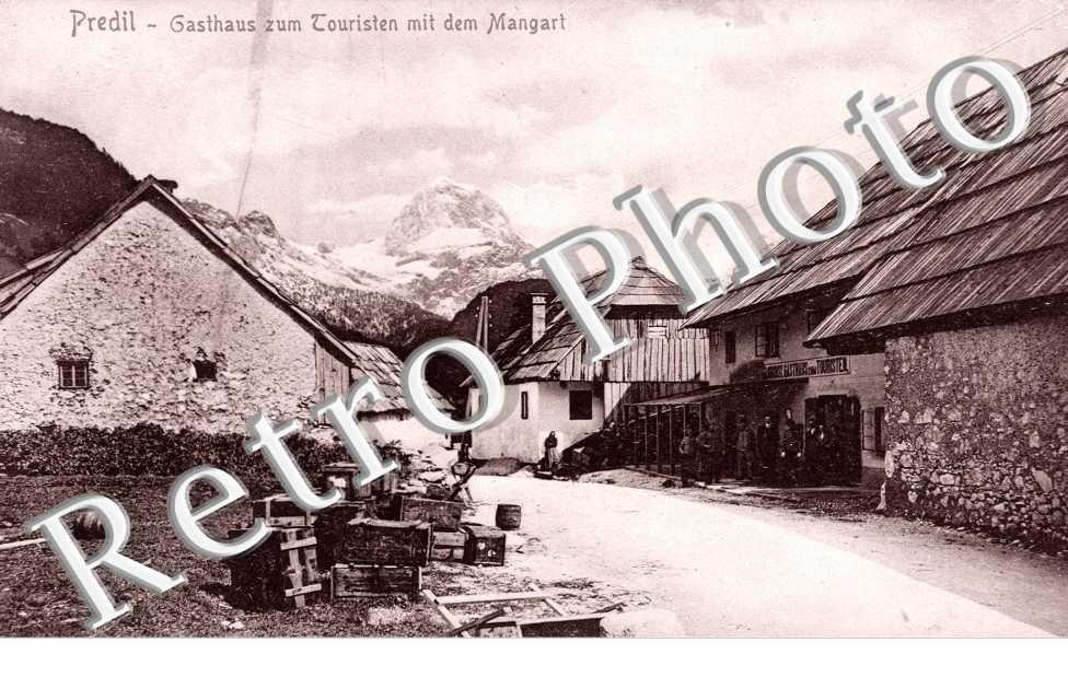 Gasthaus zum Touristen mit dem Mangart
