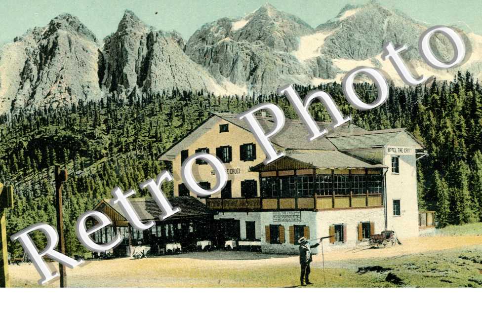 Hotel Tre Croci coi monti Marcora e Faloria