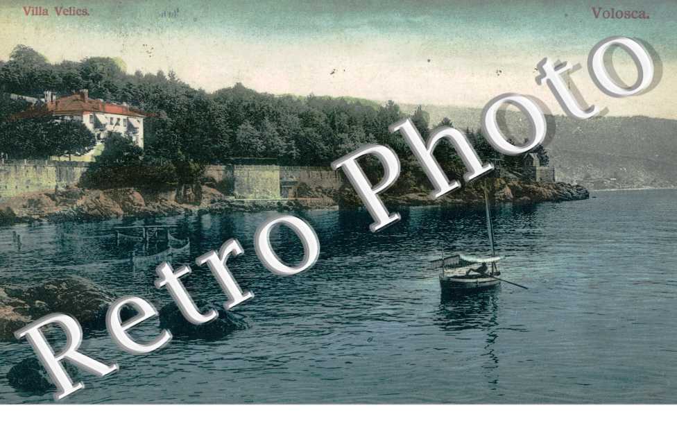  Villa Velics