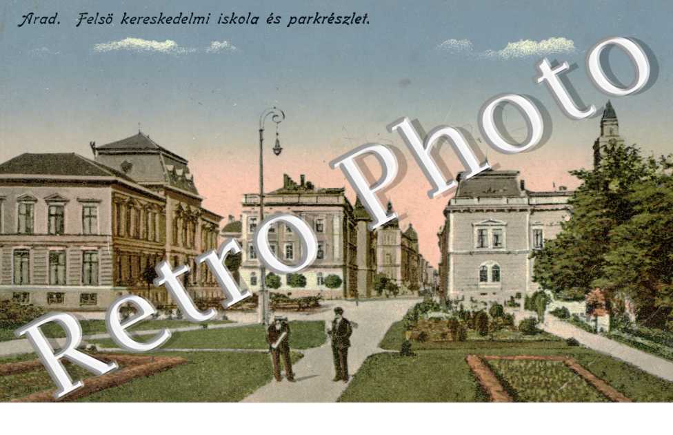 Felso kereskedelmi iskola es parkreszlet
