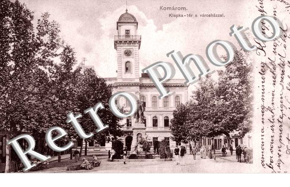 Klapka ter a varoshazzal