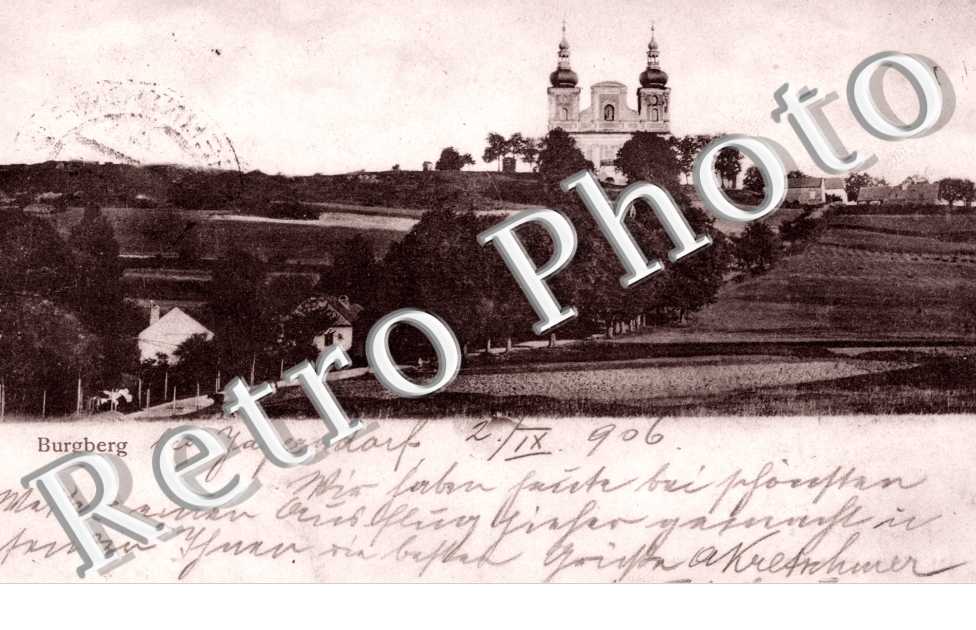 (vue generale et l'Eglise)