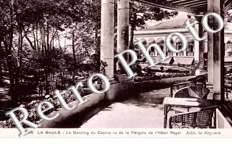 Le Dancing du Casino, vu de la Pergola de l'Hotel Royal