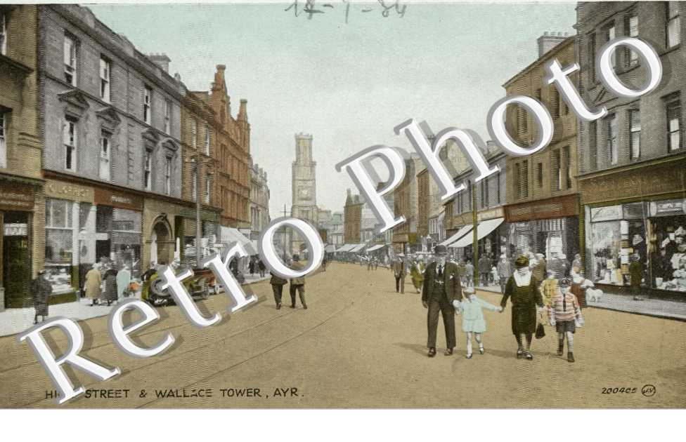 High Street and Wallace Tower