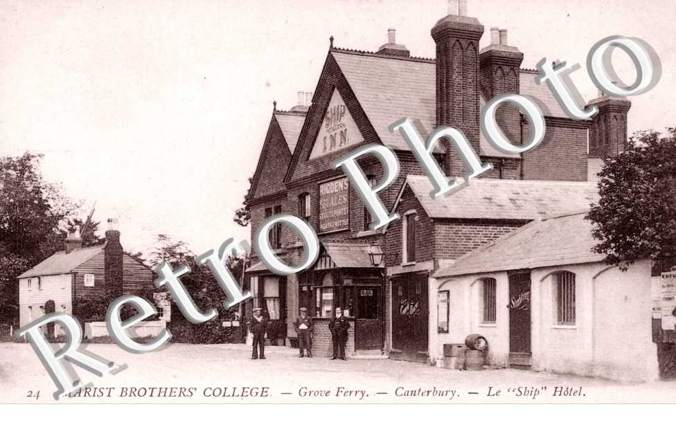 Marist Brothers' College, le Ship Hotel