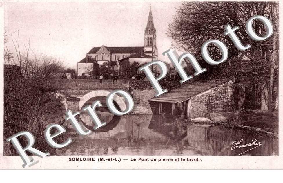 le pont de pierre et le lavoir