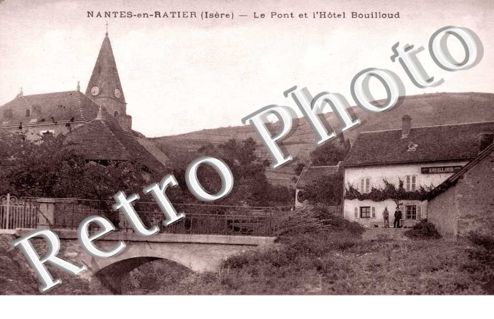 le pont et l'Hotel Bouilloud