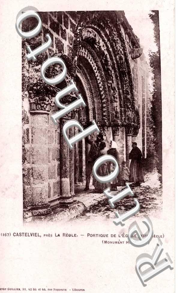 Portique de l'Eglise