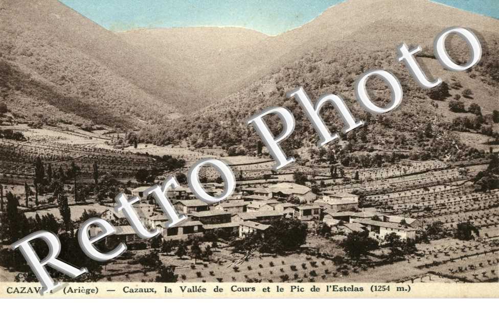 Cazaux, la Vallee de Cours et le Pic de l'Estelas