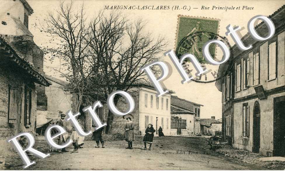 rue principale et la Place