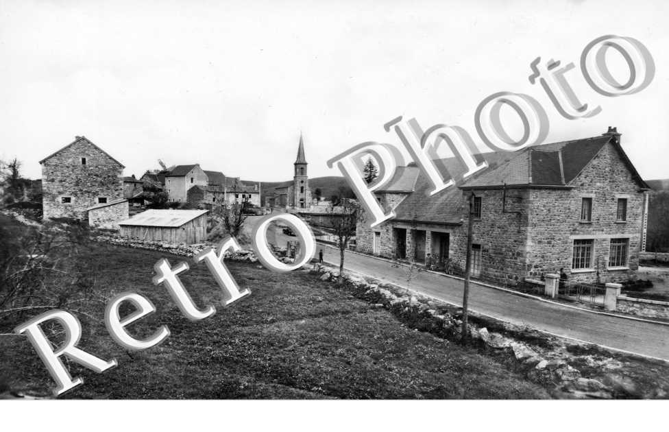 l'Ecole et l'Avenue Principale