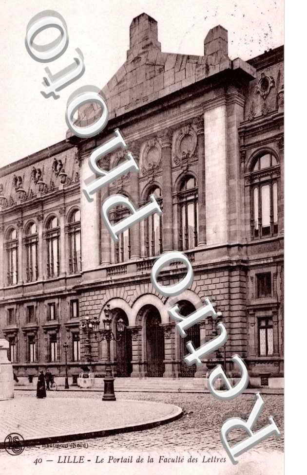 le portail de la Faculte des Lettres