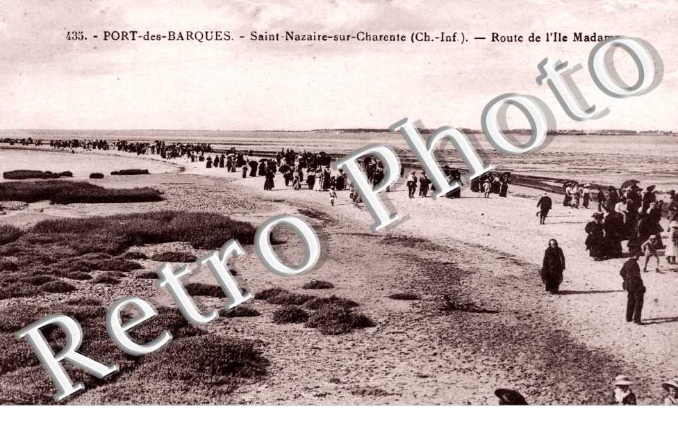 PORT DES BARQUES, Route de l'Ile Madame