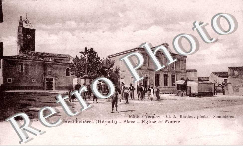 Place, Eglise et Mairie