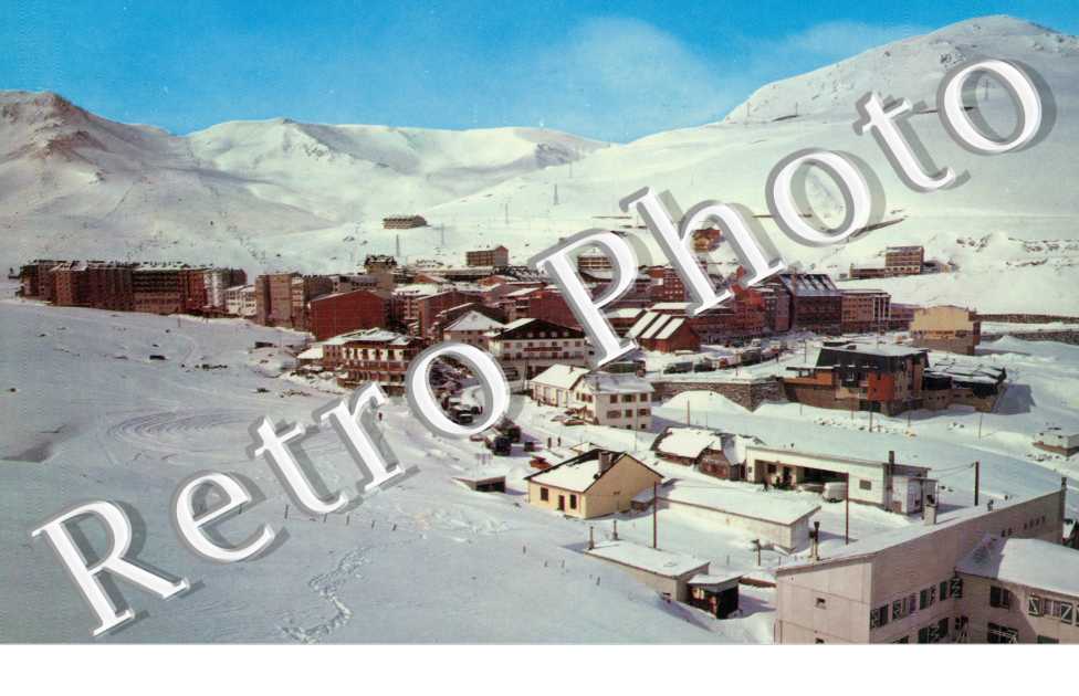 Vista panoramica del Pas de la Casa  -  annees 70