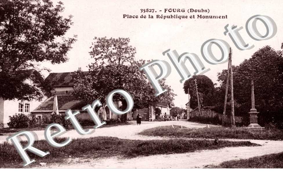 Place de la Rublique et Monument