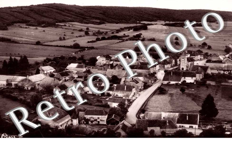 vue generale  aerienne et la vallee de la Serre  -  annees 60