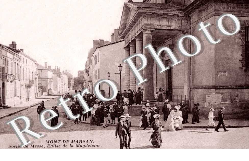 Sortie de Messe, l'Eglise de la Magdeleine